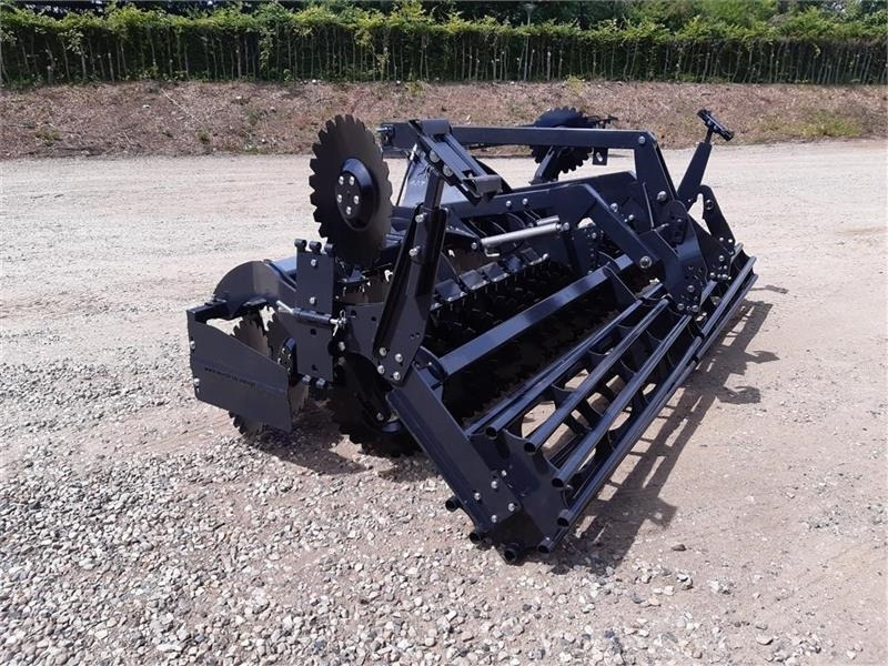 Inter-Tech Diskharve 4 meter J-Maskiner 4 meter med hydraulis - Disk brana: slika 5 Inter-Tech Diskharve 4 meter J-Maskiner 4 meter med hydraulis - Disk brana: slika 5