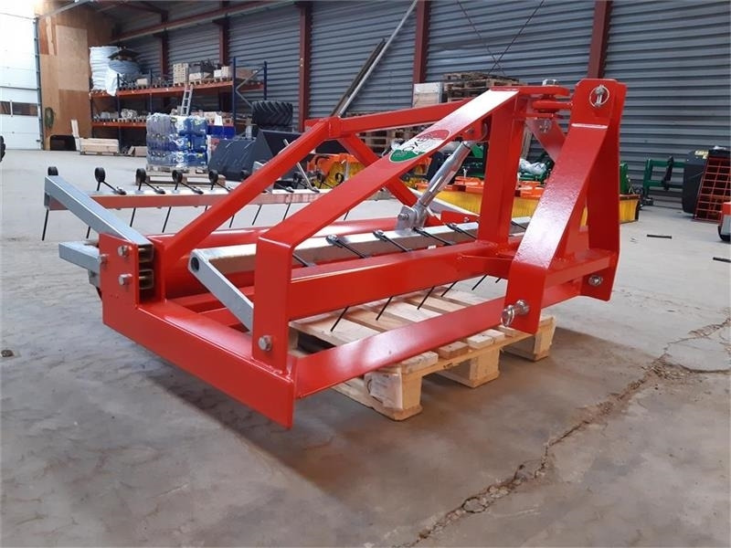 - - - boxer - Komunalno/ Posebno vozilo: slika 3 - - - boxer - Komunalno/ Posebno vozilo: slika 3