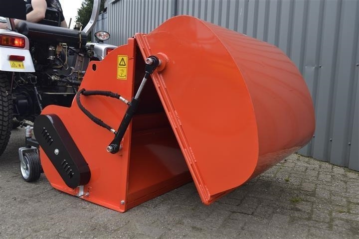 - - - boxer - Priključek za Mestni traktor: slika 5 - - - boxer - Priključek za Mestni traktor: slika 5