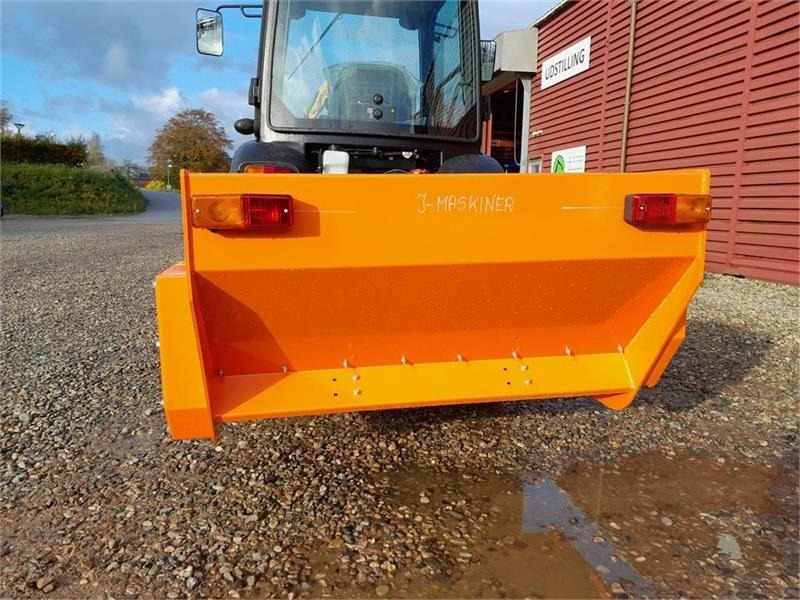 Solis 26 vinter sæt - Mestni traktor: slika 4 Solis 26 vinter sæt - Mestni traktor: slika 4