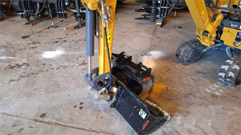 XCMG XE18E - Mini bager: slika 4 XCMG XE18E - Mini bager: slika 4