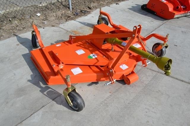 - - - boxer - Kosilnica: slika 1 - - - boxer - Kosilnica: slika 1