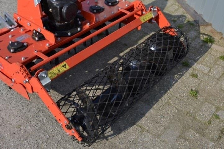 - - - boxer - Brana: slika 5 - - - boxer - Brana: slika 5