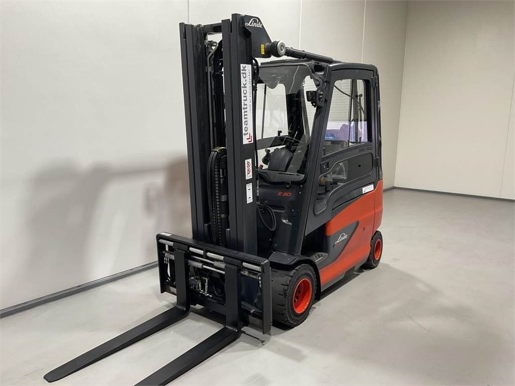 Linde E30HL-01/600  - Električni viličar: slika 4 Linde E30HL-01/600  - Električni viličar: slika 4