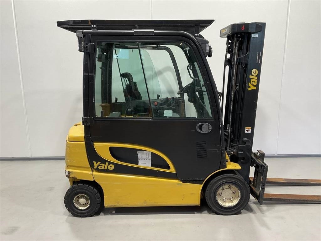 Yale ERP30VL - Električni viličar: slika 1 Yale ERP30VL - Električni viličar: slika 1