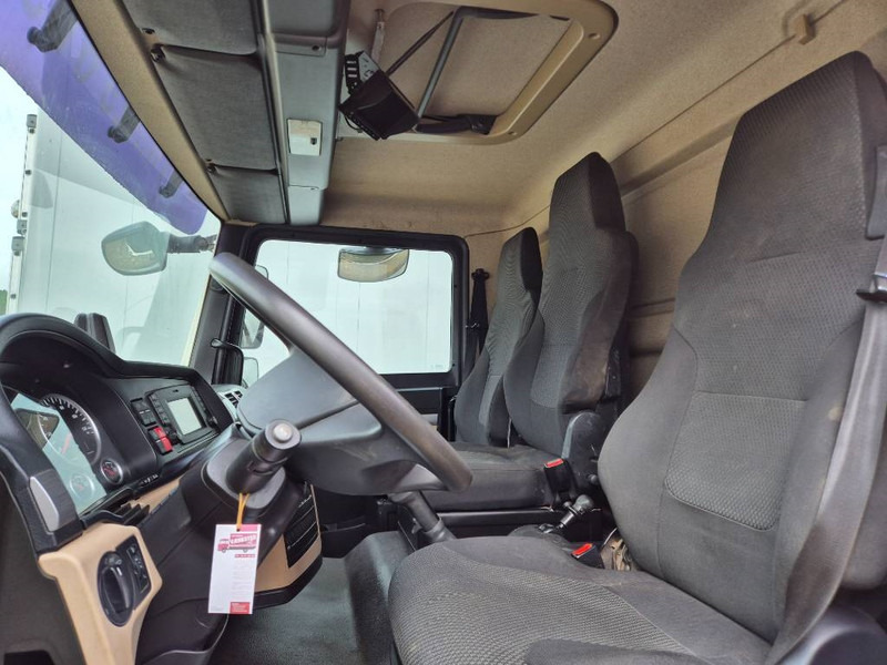 Tovornjak s kesonom MAN TGL 12.250 4x2: slika 11