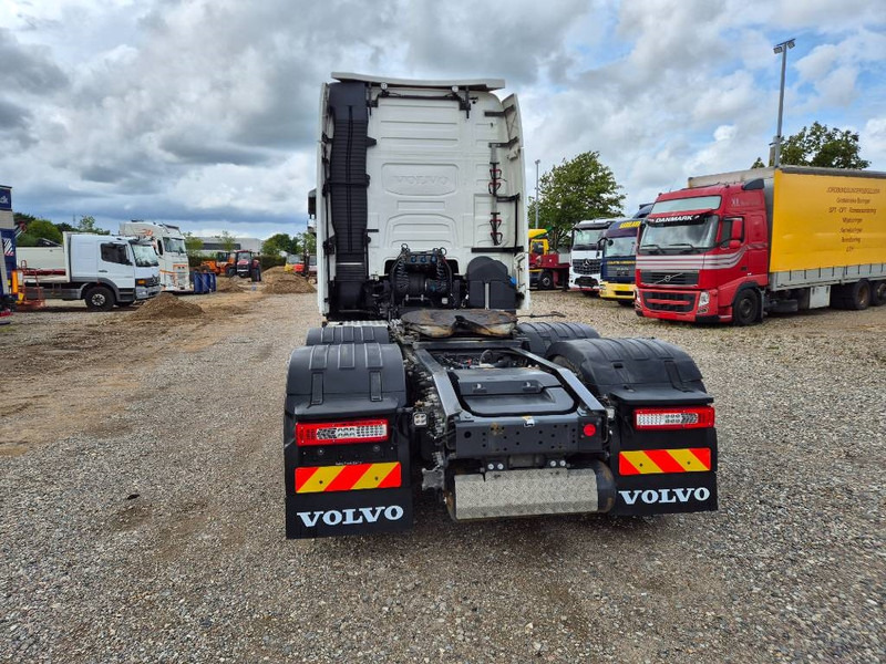 Volvo FH 500 6x2 // ACC // 10 Wheeler // Low km - Vlačilec: slika 4 Volvo FH 500 6x2 // ACC // 10 Wheeler // Low km - Vlačilec: slika 4