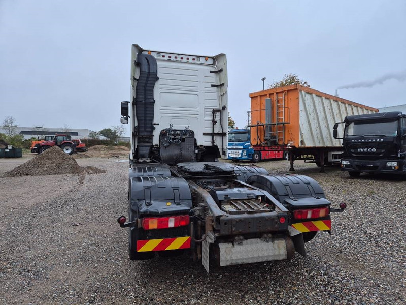 Volvo FH 500 6x2 // Hydraulic // Double boogie - Vlačilec: slika 4 Volvo FH 500 6x2 // Hydraulic // Double boogie - Vlačilec: slika 4