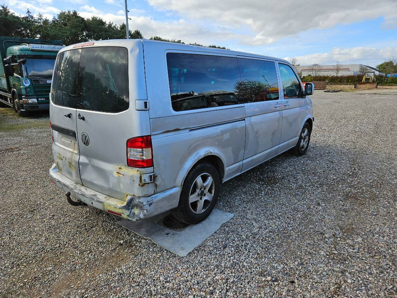 Volkswagen Caravelle 2,5 TDi 130 Comfortline 9prs 4d - Minibus, Potniški kombi: slika 4 Volkswagen Caravelle 2,5 TDi 130 Comfortline 9prs 4d - Minibus, Potniški kombi: slika 4