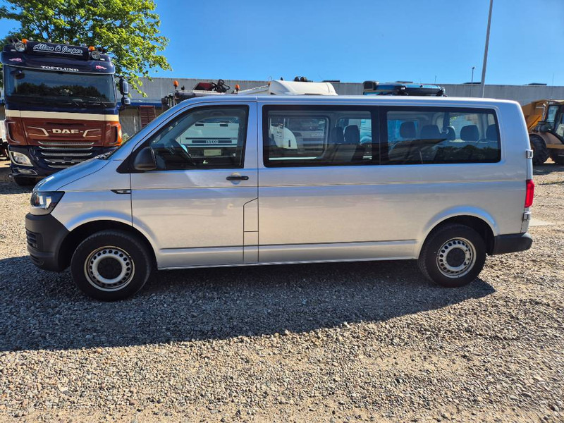 Volkswagen Transporter 2,0 TDi 102 Kombi lang 4d 9 prs - Avtomobil: slika 2 Volkswagen Transporter 2,0 TDi 102 Kombi lang 4d 9 prs - Avtomobil: slika 2