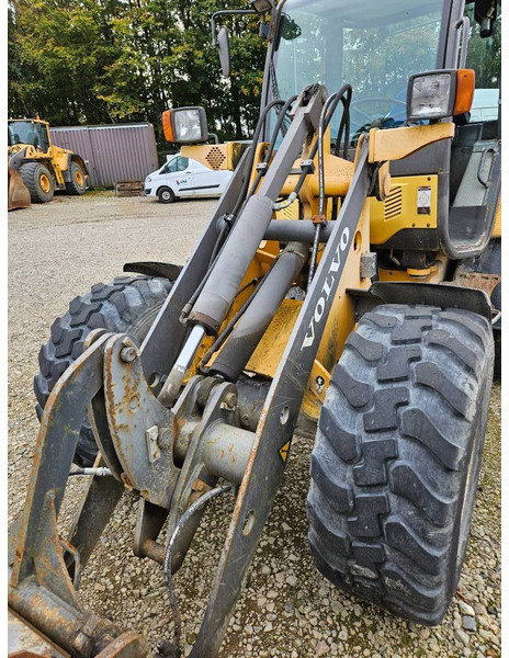 Volvo L 20 B - P//Forks + Bucket // - Kolesni nakladalec: slika 4 Volvo L 20 B - P//Forks + Bucket // - Kolesni nakladalec: slika 4