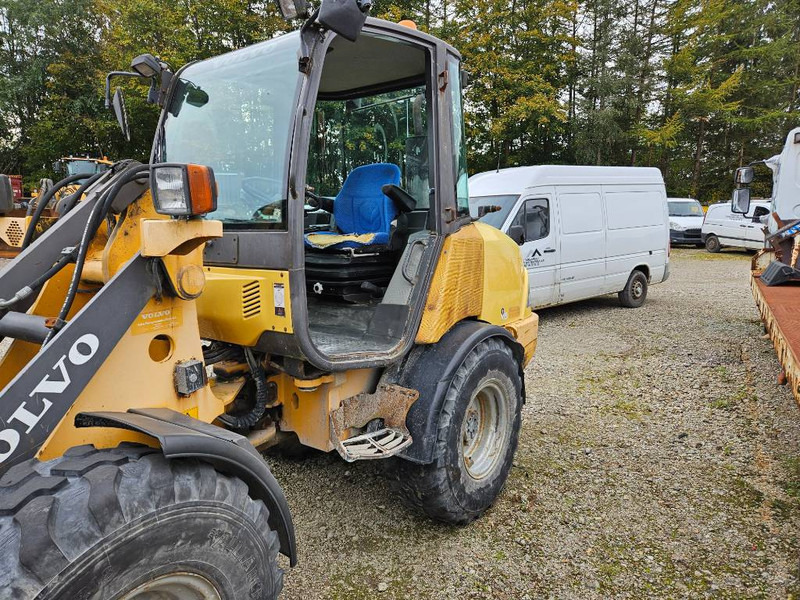 Volvo L 20 B - P//Forks + Bucket // - Kolesni nakladalec: slika 5 Volvo L 20 B - P//Forks + Bucket // - Kolesni nakladalec: slika 5