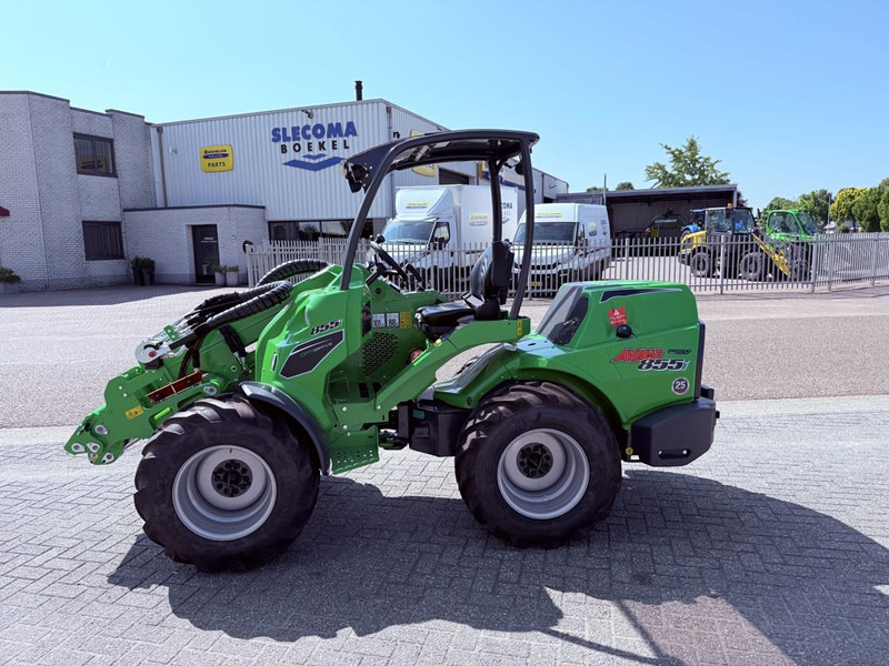 Avant 855i TDL 1900 kg 3.5 mtr - Kolesni nakladalec: slika 1 Avant 855i TDL 1900 kg 3.5 mtr - Kolesni nakladalec: slika 1