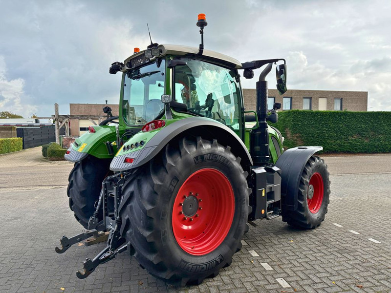 Fendt 720 S4 Vario Profi Plus - Traktor: slika 3 Fendt 720 S4 Vario Profi Plus - Traktor: slika 3