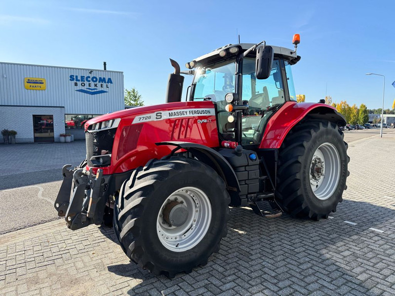Massey Ferguson 7726S Dyna VT - Traktor: slika 1 Massey Ferguson 7726S Dyna VT - Traktor: slika 1