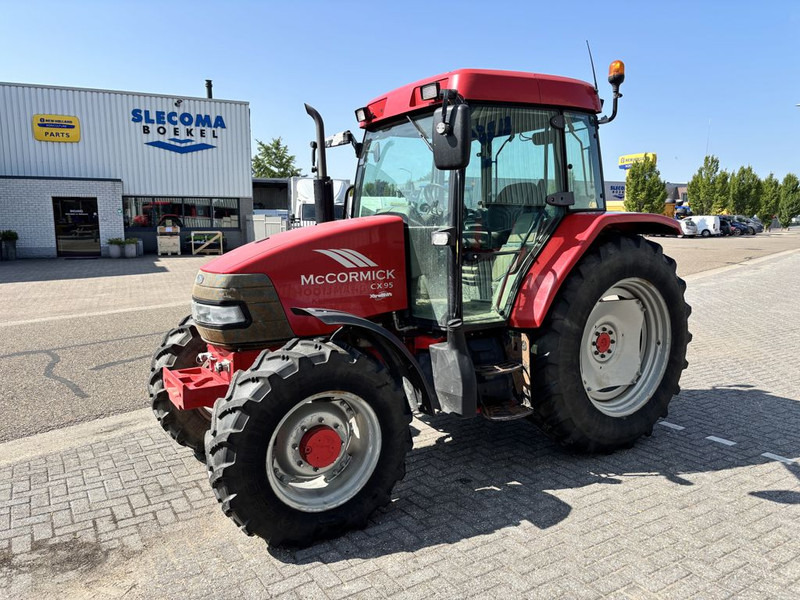 Mc Cormick CX95 - Traktor: slika 1 Mc Cormick CX95 - Traktor: slika 1