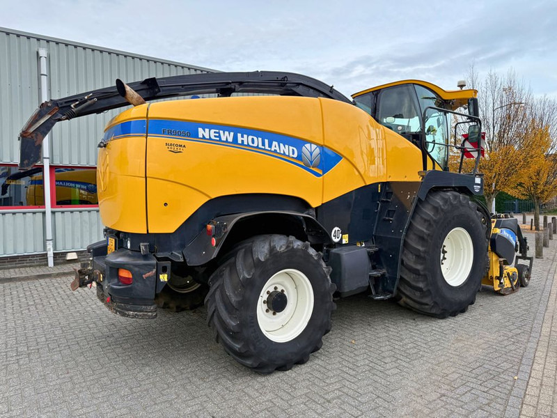 New Holland FR9050 - Kombajn za krmo: slika 3 New Holland FR9050 - Kombajn za krmo: slika 3