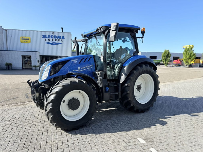 New Holland T5.140 Dynamic Command - Traktor: slika 1 New Holland T5.140 Dynamic Command - Traktor: slika 1