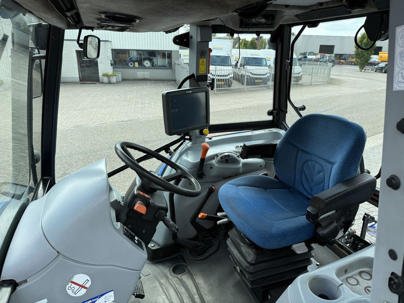 New Holland T5040 CAB + GPS - Traktor: slika 5 New Holland T5040 CAB + GPS - Traktor: slika 5