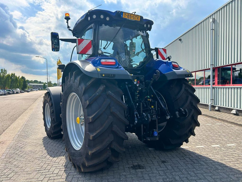 New Holland T7.300 AC New Gen Blue Power DEMO - Traktor: slika 3 New Holland T7.300 AC New Gen Blue Power DEMO - Traktor: slika 3