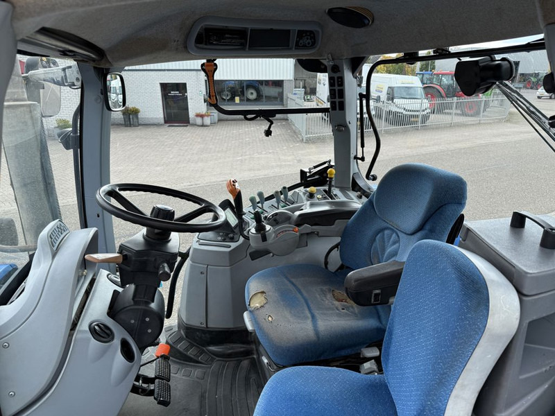 New Holland T7040 Power Command - Traktor: slika 5 New Holland T7040 Power Command - Traktor: slika 5