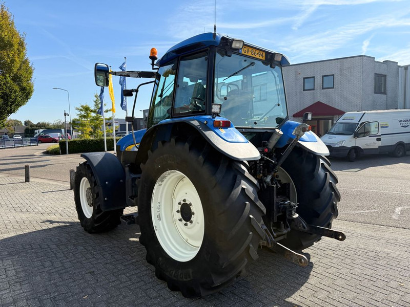 New Holland TM155 Range Command - Traktor: slika 2 New Holland TM155 Range Command - Traktor: slika 2