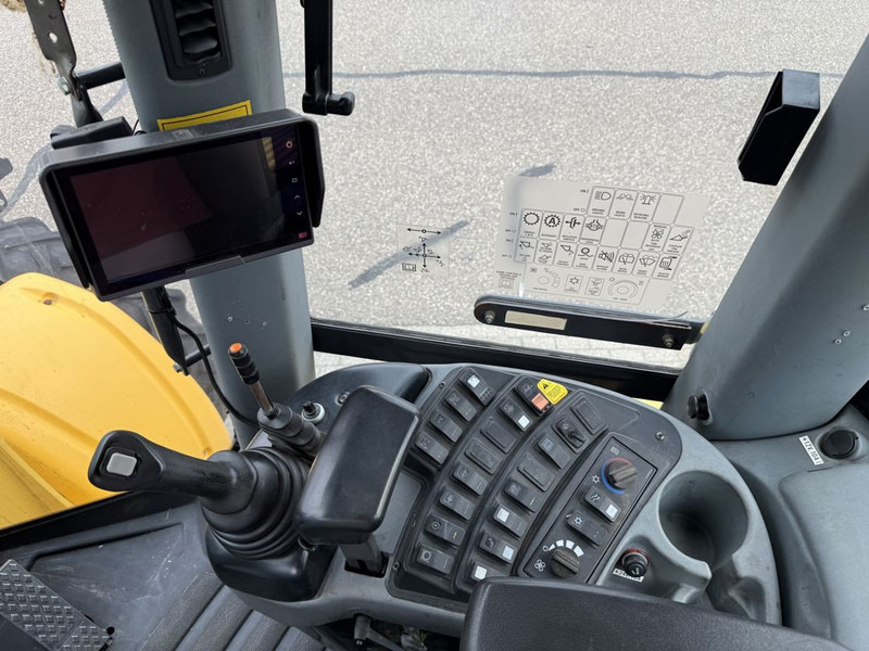 New Holland W130C Tool Carrier - Kolesni nakladalec: slika 5 New Holland W130C Tool Carrier - Kolesni nakladalec: slika 5