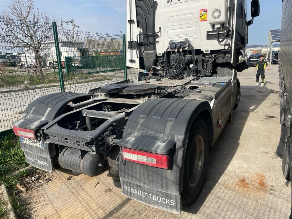 RENAULT T 480 - Vlačilec: slika 3 RENAULT T 480 - Vlačilec: slika 3