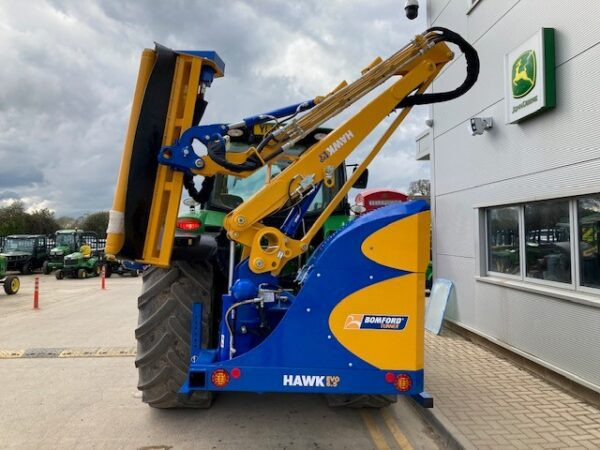 Bomford Turner Hawk 6.5T - Mulčer na roki: slika 1 Bomford Turner Hawk 6.5T - Mulčer na roki: slika 1