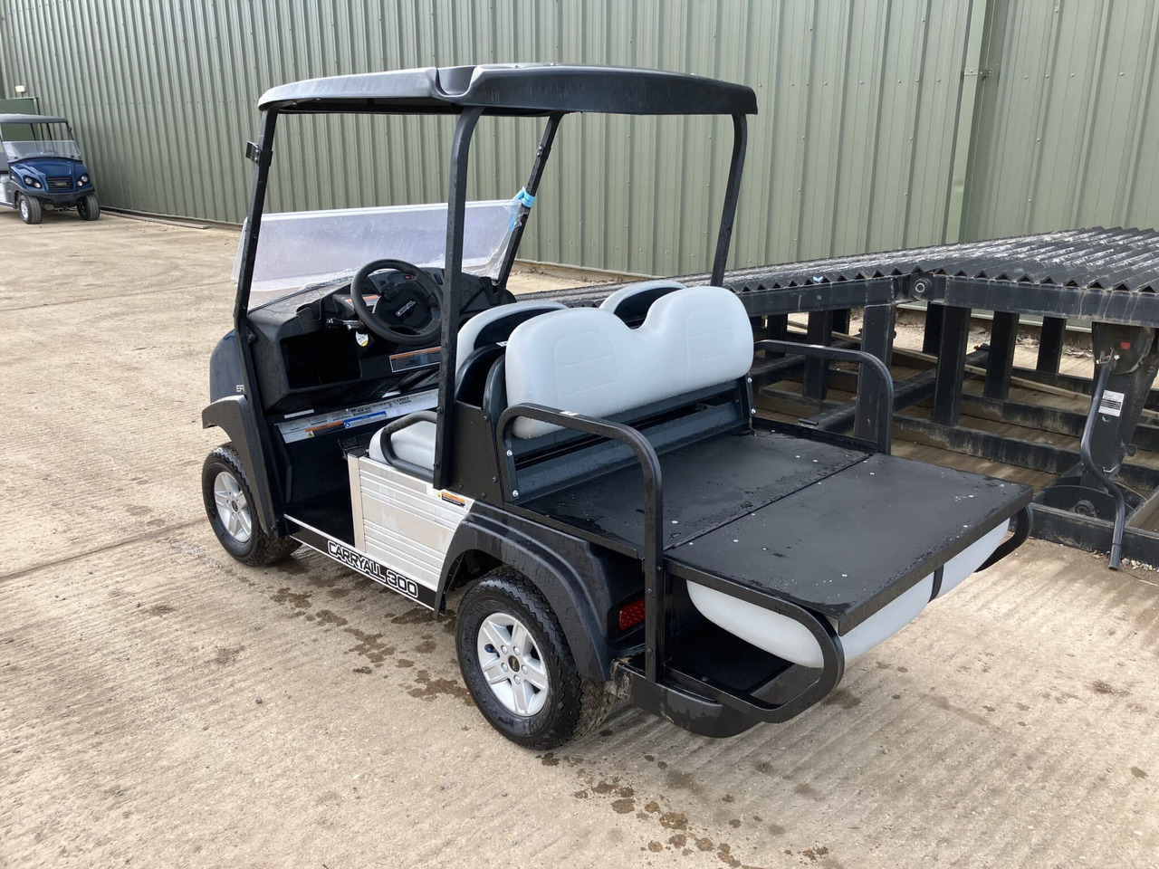 Club Car Carryall 300 w/ 4 Seat Conversion - Štirikolesnik: slika 3 Club Car Carryall 300 w/ 4 Seat Conversion - Štirikolesnik: slika 3