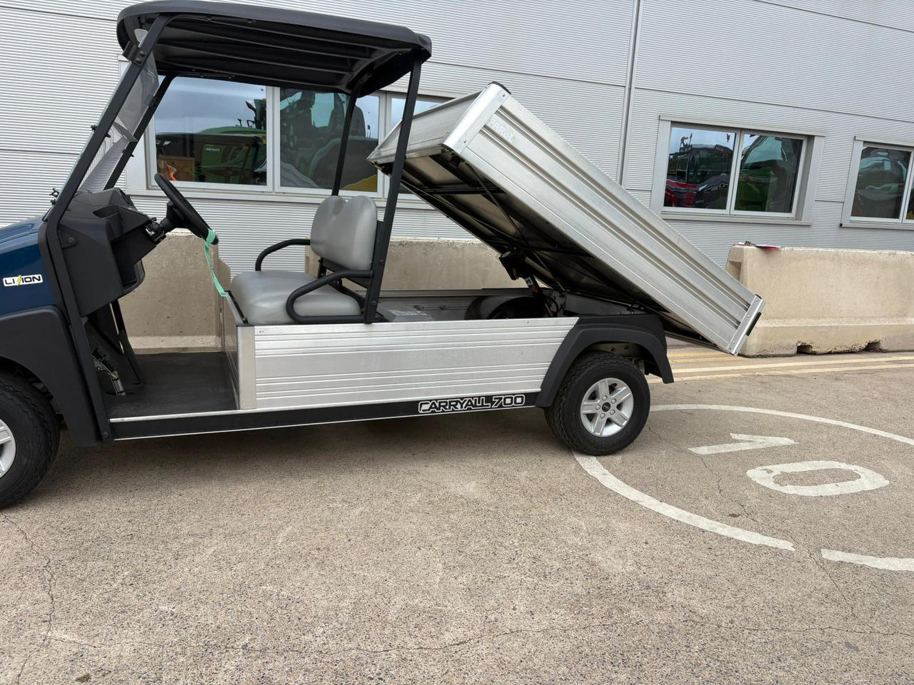 Clubcar Carryall 700 lithium Utility Vehicle - Štirikolesnik: slika 3 Clubcar Carryall 700 lithium Utility Vehicle - Štirikolesnik: slika 3