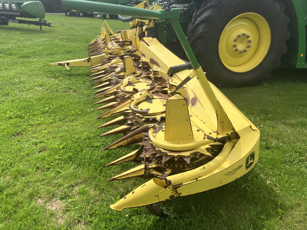 John Deere 390 Plus - Kombajn za koruzo: slika 2 John Deere 390 Plus - Kombajn za koruzo: slika 2