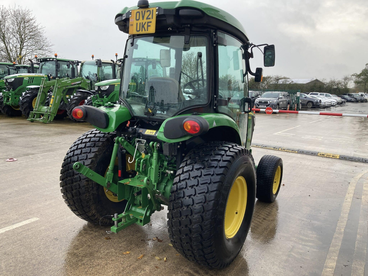 John Deere 4066R compact tractor - Mini traktor: slika 5 John Deere 4066R compact tractor - Mini traktor: slika 5