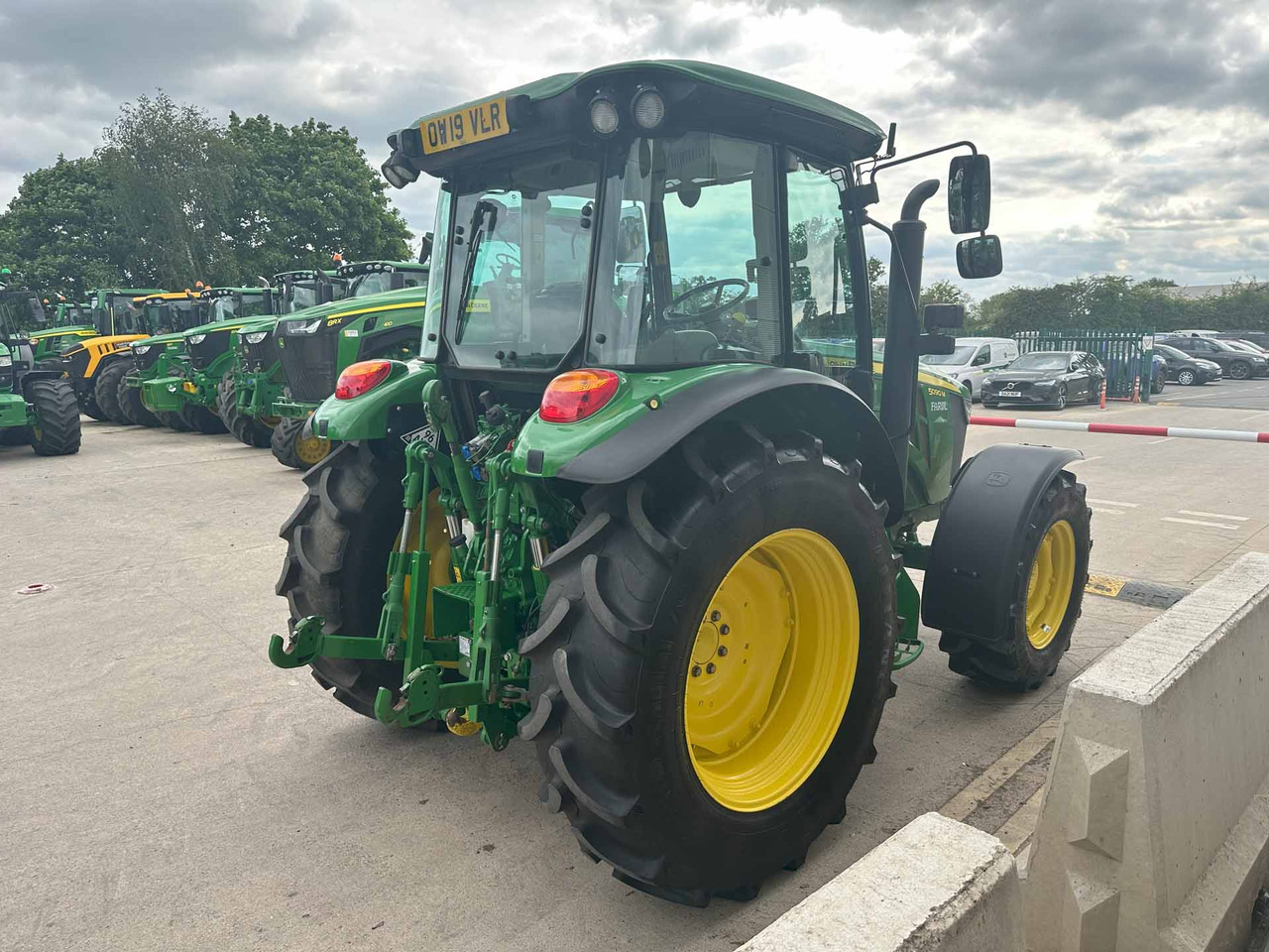 John Deere 5090M lizing John Deere 5090M: slika 20