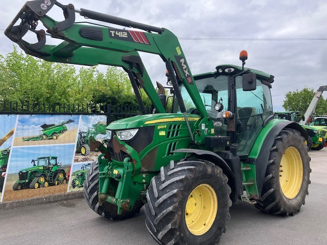 John Deere 6125R - Traktor: slika 1 John Deere 6125R - Traktor: slika 1