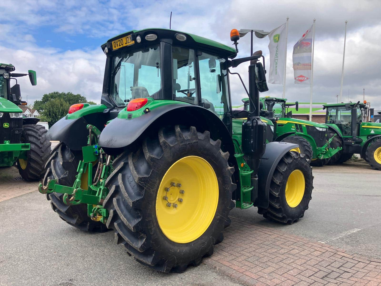 John Deere 6140M - Traktor: slika 3 John Deere 6140M - Traktor: slika 3