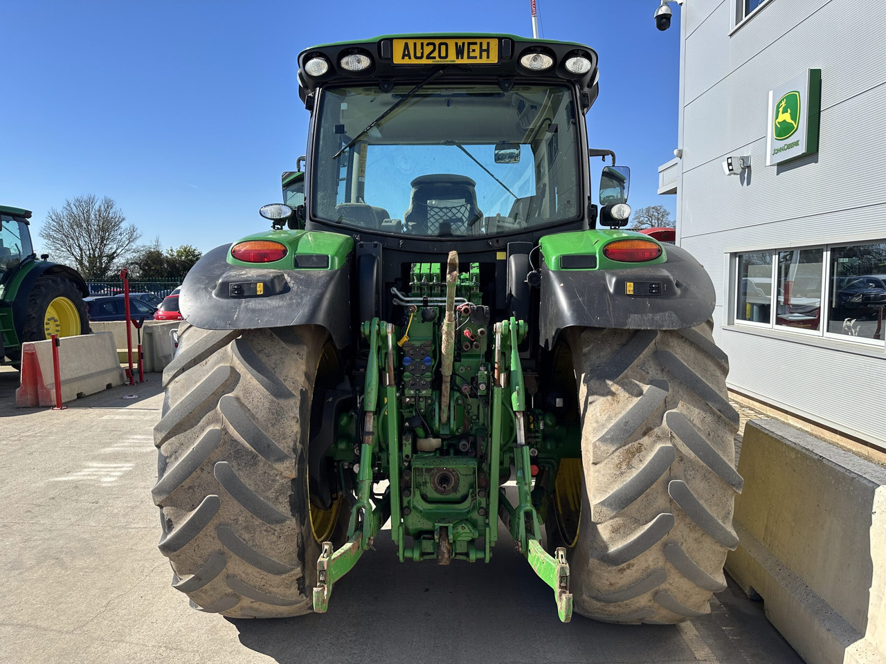 John Deere 6155R - Traktor: slika 3 John Deere 6155R - Traktor: slika 3