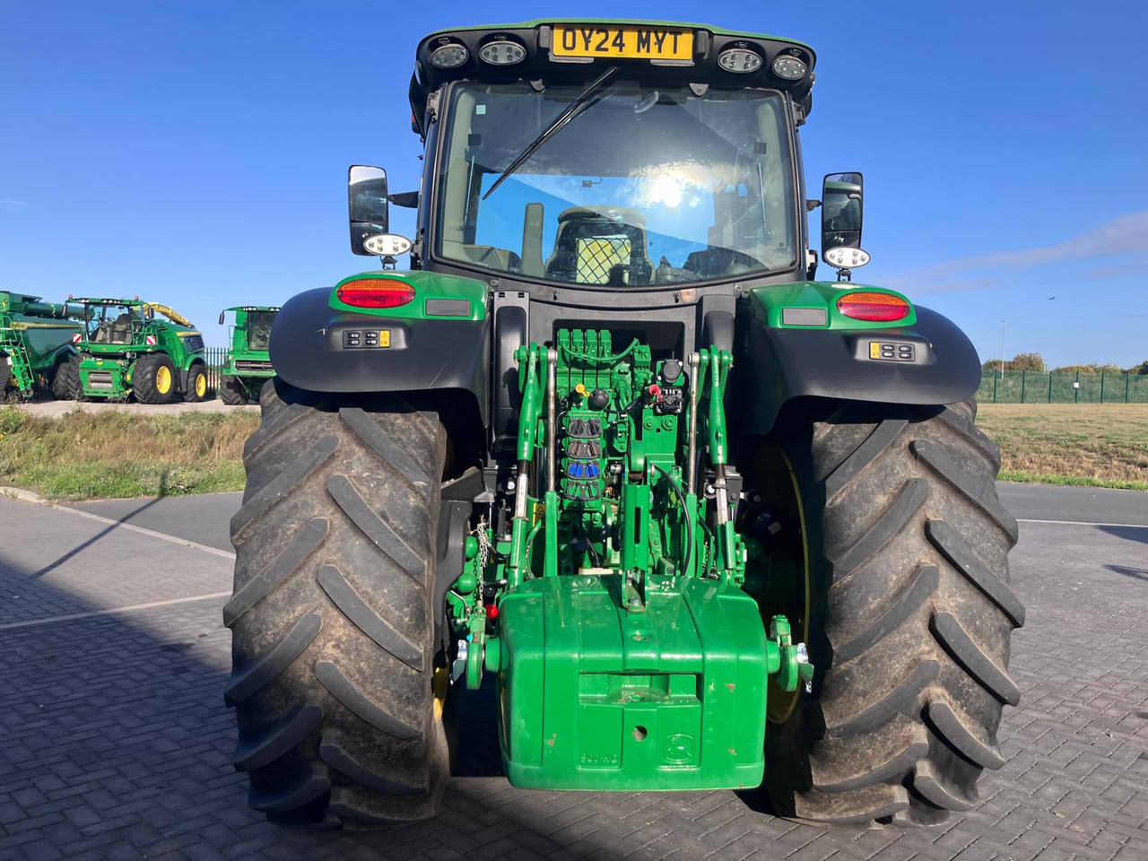 John Deere 6R 155 - Traktor: slika 5 John Deere 6R 155 - Traktor: slika 5