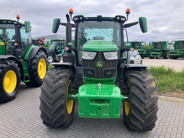 John Deere 6R 155 - Traktor: slika 2 John Deere 6R 155 - Traktor: slika 2