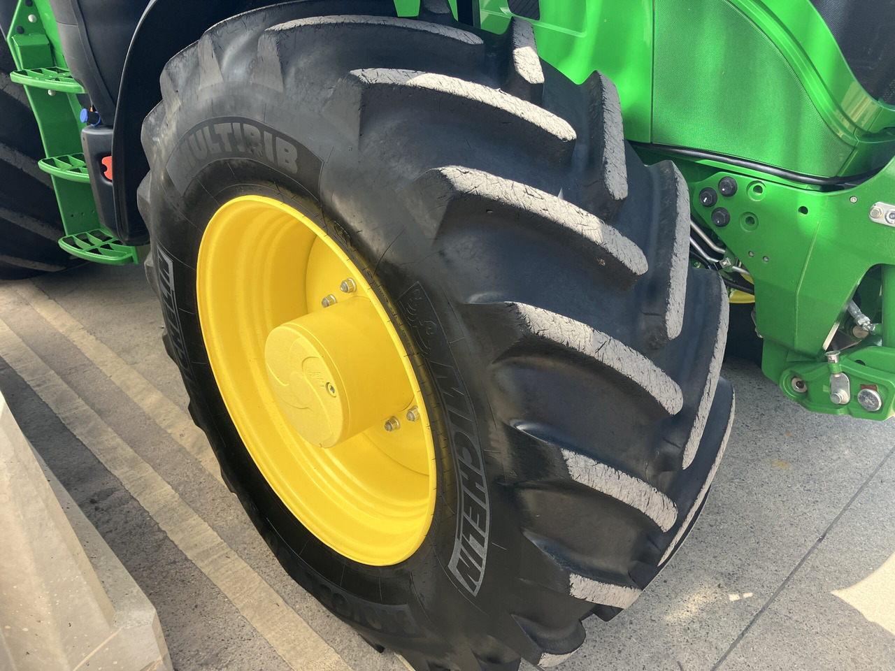 Traktor John Deere 6R155: slika 20