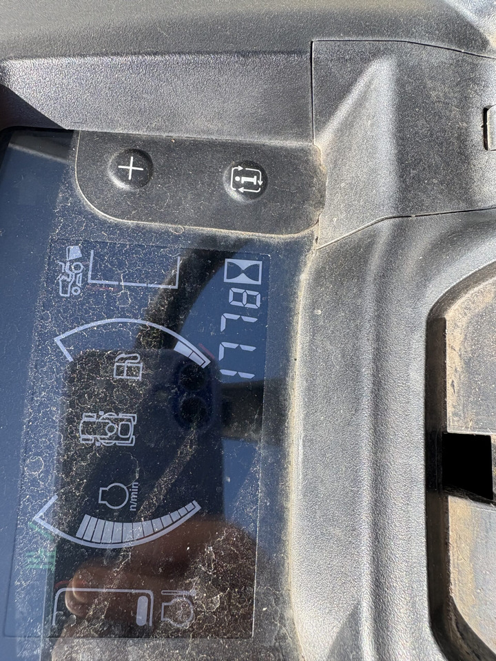 John Deere X950R Cut & Collect mower - Vrtna kosilnica: slika 5 John Deere X950R Cut & Collect mower - Vrtna kosilnica: slika 5