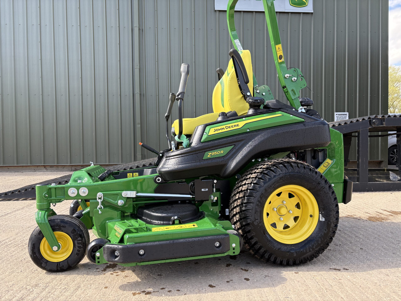 John Deere Z950R commercial Z-turn mower - Vrtna kosilnica: slika 1 John Deere Z950R commercial Z-turn mower - Vrtna kosilnica: slika 1