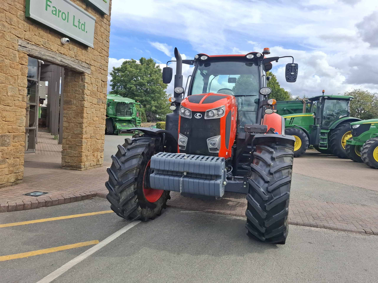 Kubota M7153 - Traktor: slika 3 Kubota M7153 - Traktor: slika 3