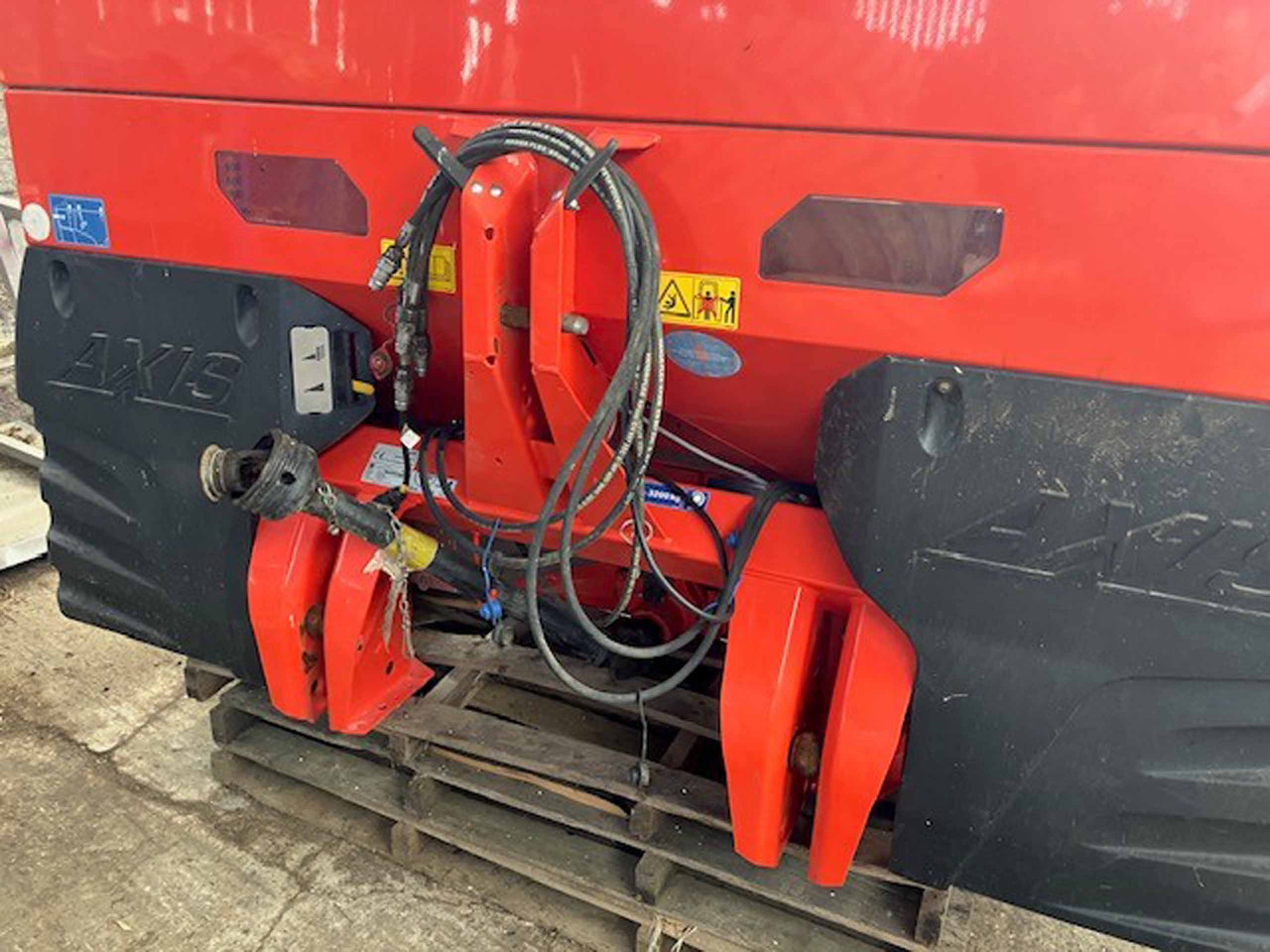 Kuhn Axis 30.2D - Trosilnik gnojila: slika 5 Kuhn Axis 30.2D - Trosilnik gnojila: slika 5