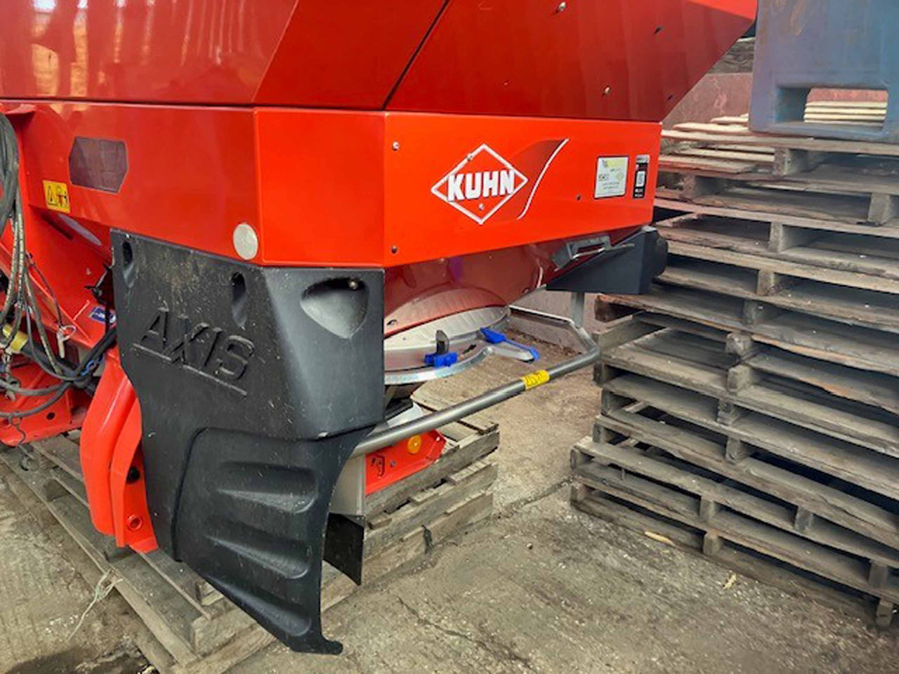 Kuhn Axis 30.2D - Trosilnik gnojila: slika 3 Kuhn Axis 30.2D - Trosilnik gnojila: slika 3