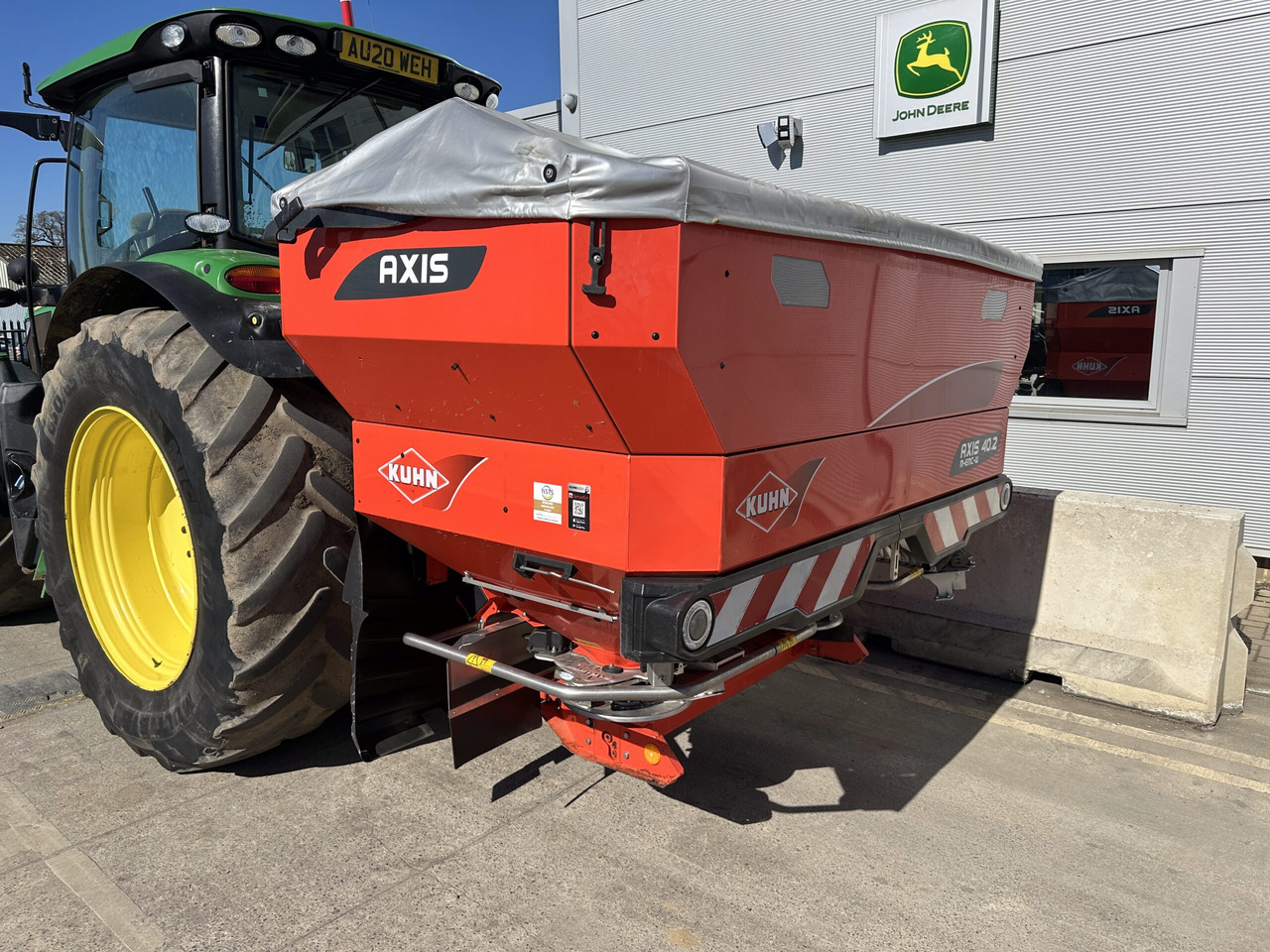 Kuhn Axis 40.2 M-EMC-W - Trosilnik gnojila: slika 1 Kuhn Axis 40.2 M-EMC-W - Trosilnik gnojila: slika 1