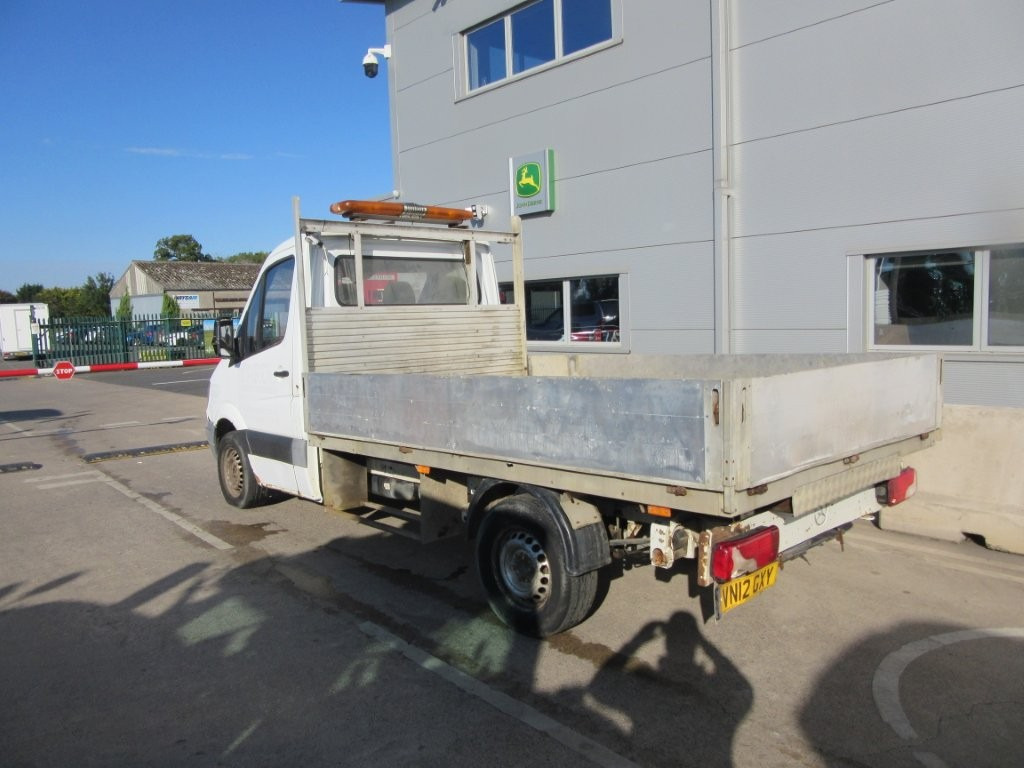 MERCEDES-BENZ SPRINTER 313 CDI FLAT BED - Dostavno vozilo s kesonom, Komunalno/ Posebno vozilo: slika 5 MERCEDES-BENZ SPRINTER 313 CDI FLAT BED - Dostavno vozilo s kesonom, Komunalno/ Posebno vozilo: slika 5