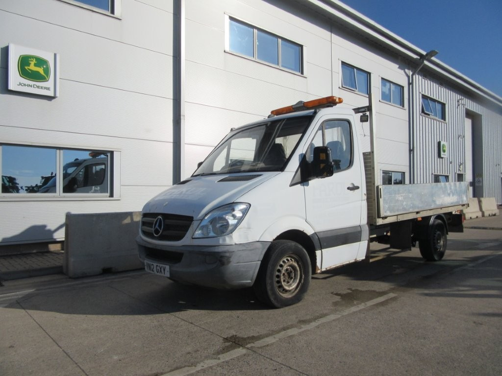 MERCEDES-BENZ SPRINTER 313 CDI FLAT BED - Dostavno vozilo s kesonom, Komunalno/ Posebno vozilo: slika 1 MERCEDES-BENZ SPRINTER 313 CDI FLAT BED - Dostavno vozilo s kesonom, Komunalno/ Posebno vozilo: slika 1