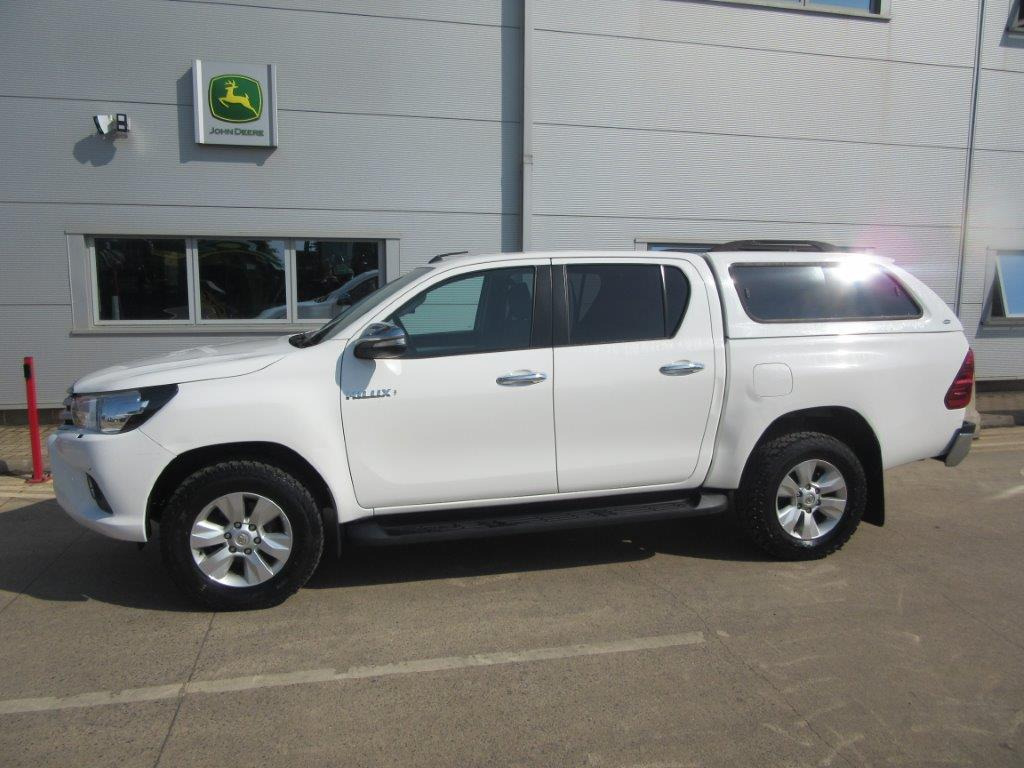 TOYOTA HILUX ICON D-4D 4WD DOUBLE CAB - Poltovornjak: slika 3 TOYOTA HILUX ICON D-4D 4WD DOUBLE CAB - Poltovornjak: slika 3