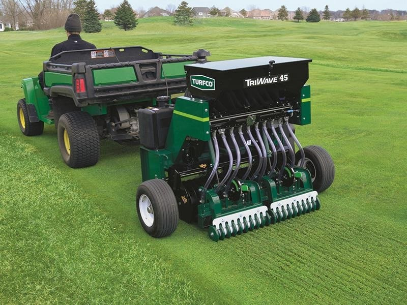 Turfco Triwave45 overseeder - Sejalna oprema: slika 1 Turfco Triwave45 overseeder - Sejalna oprema: slika 1